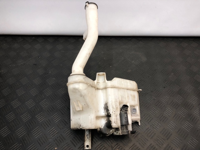 Бачок омивайки 8535571011 TOYOTA