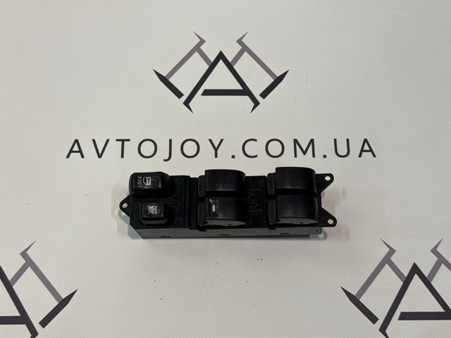 Кнопковий блок керування склопідіймачами передній лівий 8608A060 MITSUBISHI