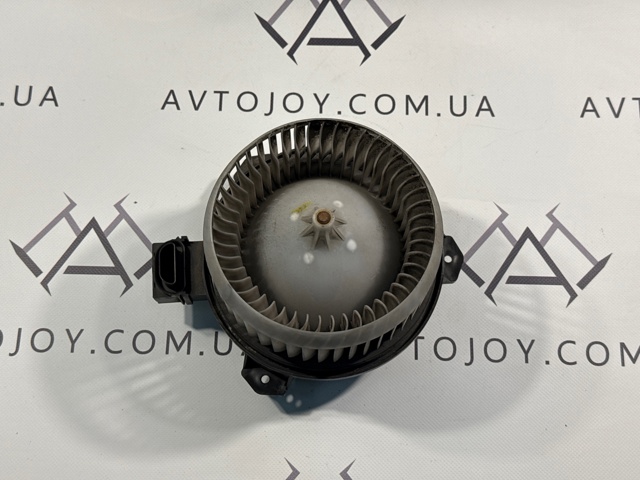 Моторчик пічки 871030K140 TOYOTA