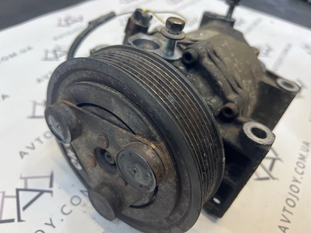 Насос кондиціонера 92600EB40E NISSAN