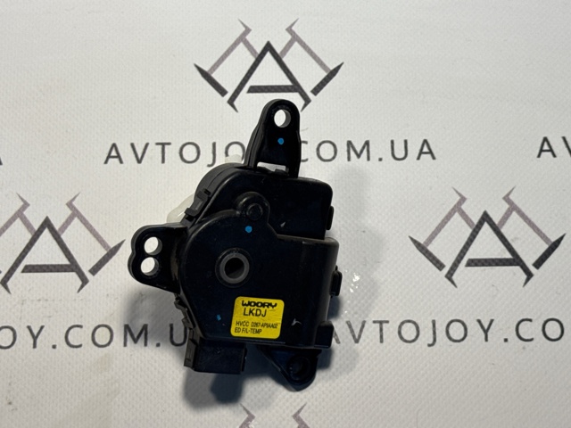 Мотор заслінки рециркуляції повітря D267AP9AA02 TESLA