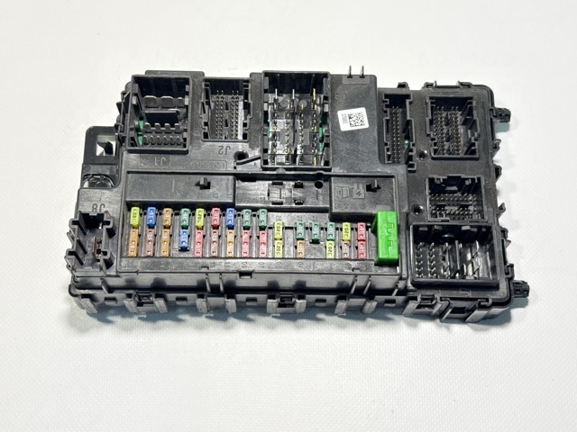 GU5T15604CEC Ford