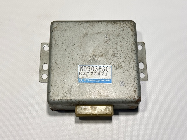 Реле накалу MD303880 MITSUBISHI