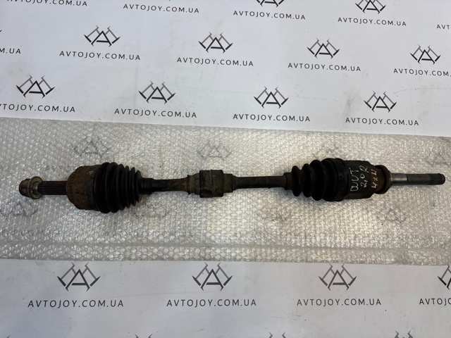 Привід передній правий MN168518 MITSUBISHI