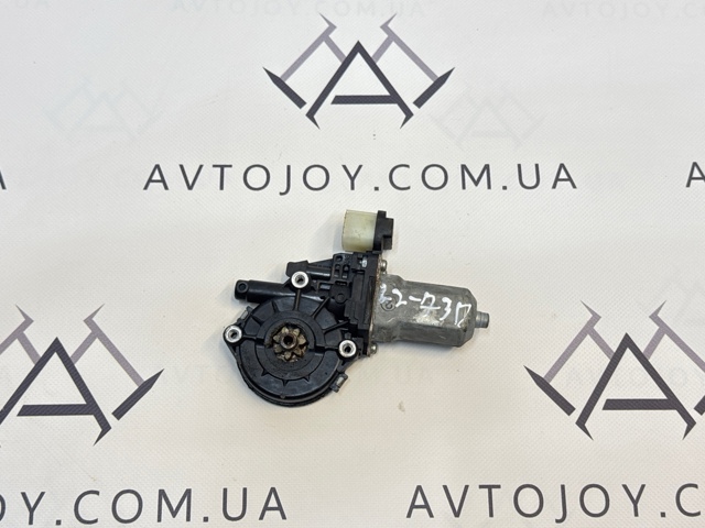 Двигун склопідіймача двері передньої, лівої MN182353 MITSUBISHI