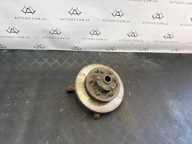 Цапфа поворотного кулака MR113892 MITSUBISHI