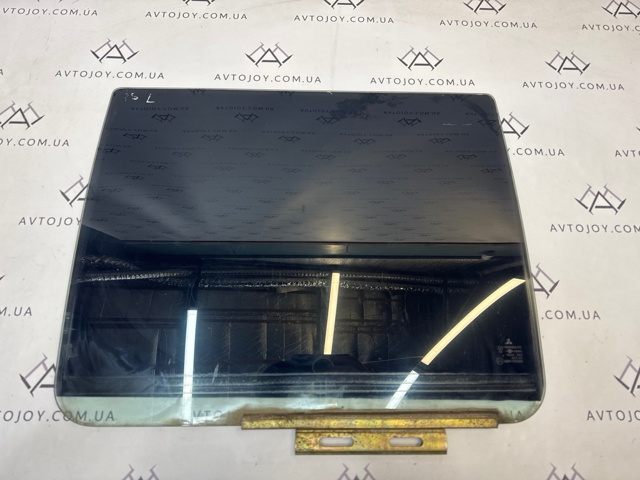 Скло заднє ліве MR274001 MITSUBISHI
