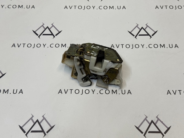 Замок задніх дверей, лівих MR462225 MITSUBISHI