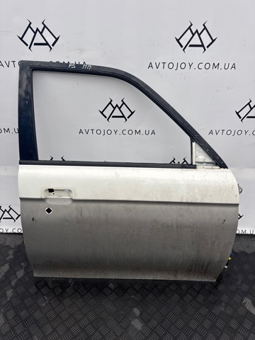 Дверка передня права MR508008 MITSUBISHI
