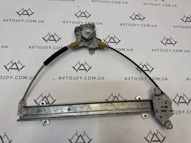 Підйомник механічний вітрового скла MR573877 MITSUBISHI