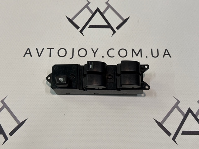 Кнопки переднього лівого склопід'ємника MR587951 MITSUBISHI