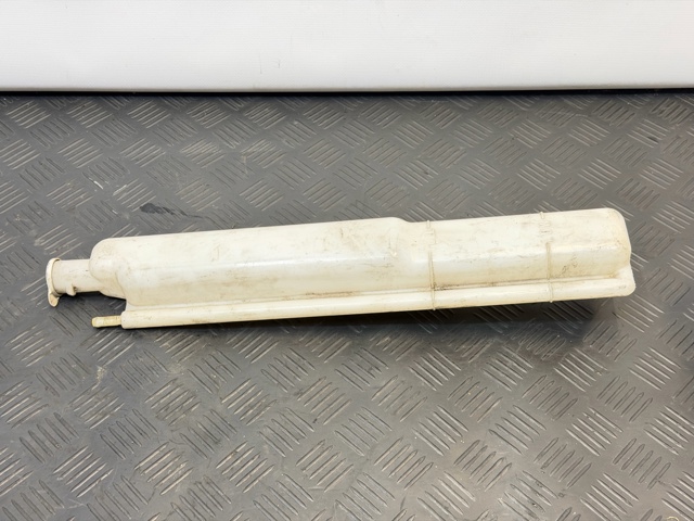 Бачок системи охолодження двигуна розширювальний MR968146 MITSUBISHI
