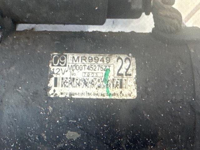 Стартер двигуна MR994922 MITSUBISHI