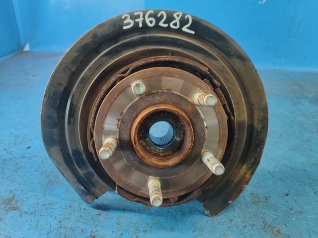 Цапфа поворотного кулака 04877113AC CHRYSLER