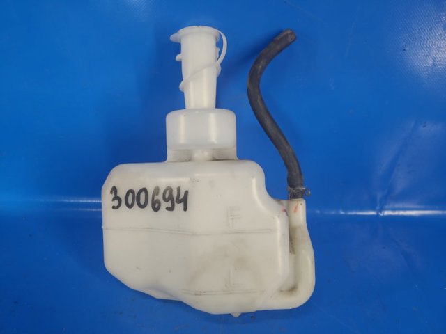 Водяний бачок системи охолодження 1375A209 MITSUBISHI
