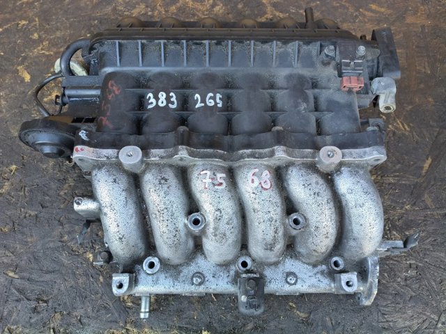 Колектор впускний 1542A080 MITSUBISHI