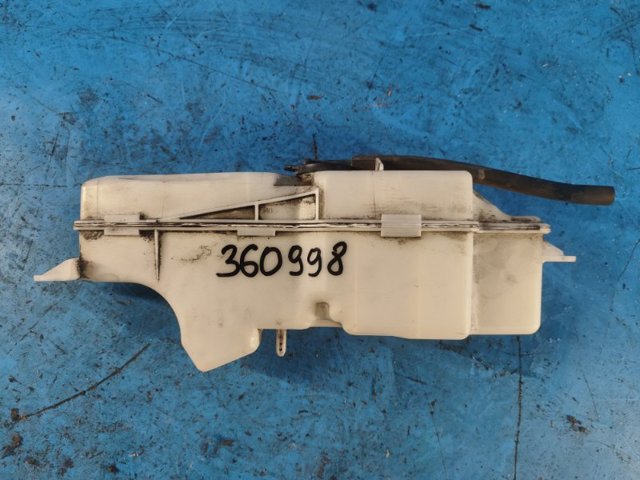 Водяний бачок системи охолодження 164700V020 TOYOTA