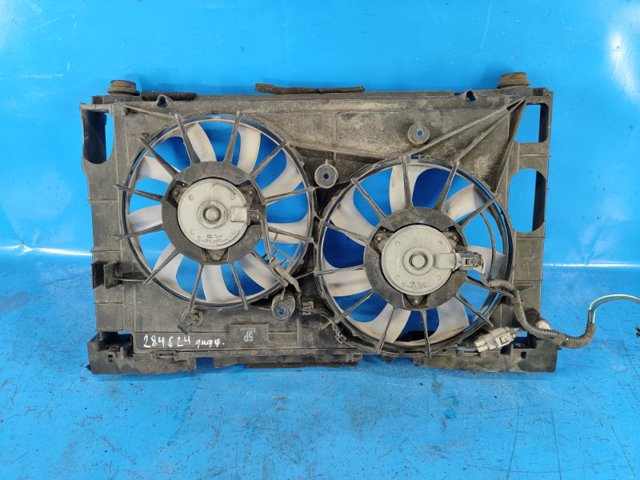 Дифузор (кожух) радіатора охолодження 1671137040 TOYOTA