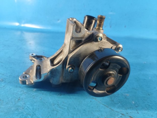 Помпа водяна, (насос) охолодження 210103RC2A NISSAN
