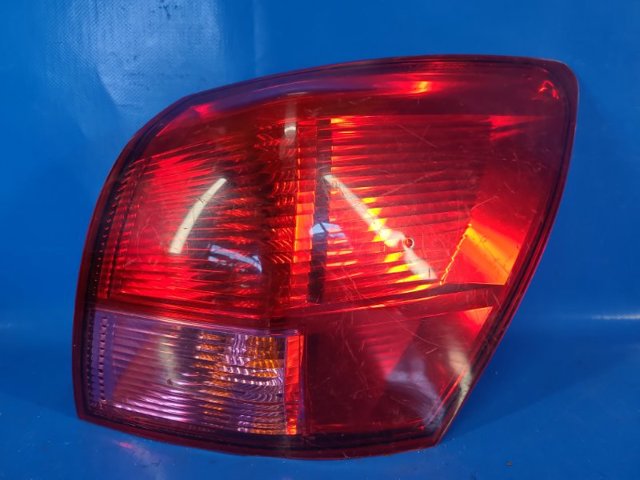 Ліхтар задній правий, зовнішній 26554JD00A NISSAN