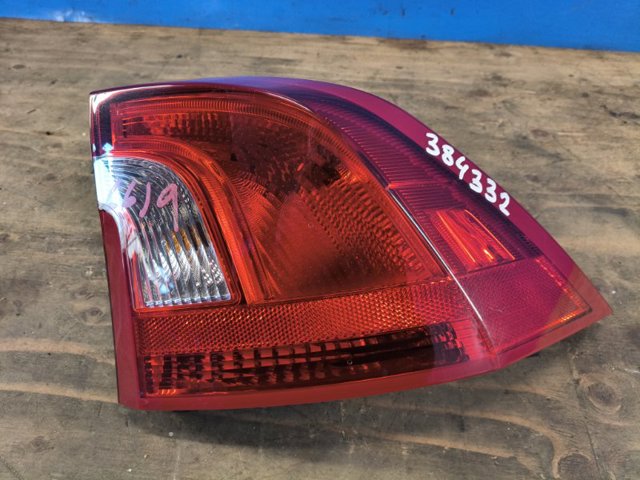 Задній правий зовнішній ліхтар 31395931 VOLVO