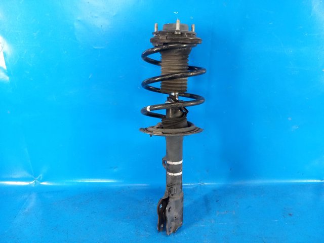 Стійка передня права 4060A514 MITSUBISHI