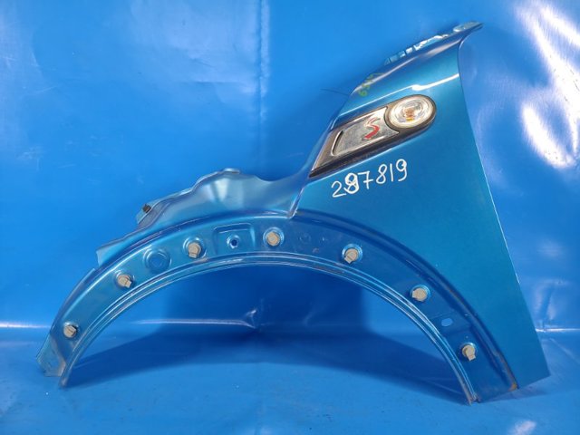 Ліве переднє крило 41352754725 BMW