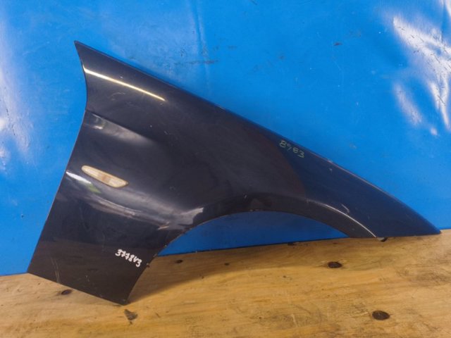 Переднє праве крило 41355A55AF4 BMW