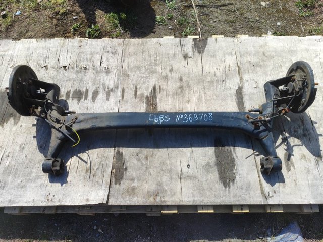 Балка задньої підвіски, підрамник 4210102210 TOYOTA