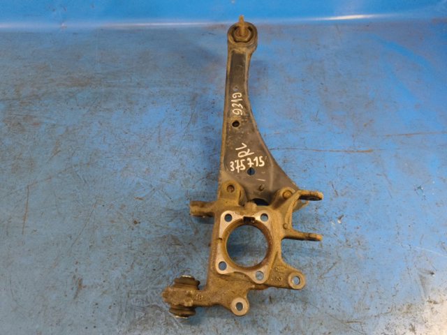 Цапфа поворотна ліва 4230512240 TOYOTA