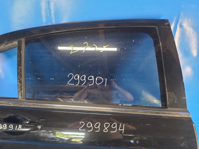 Скло задньої двері правої 5074574AB CHRYSLER