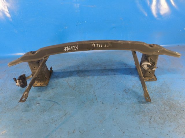 Балка бампера переднього 51117165458 BMW