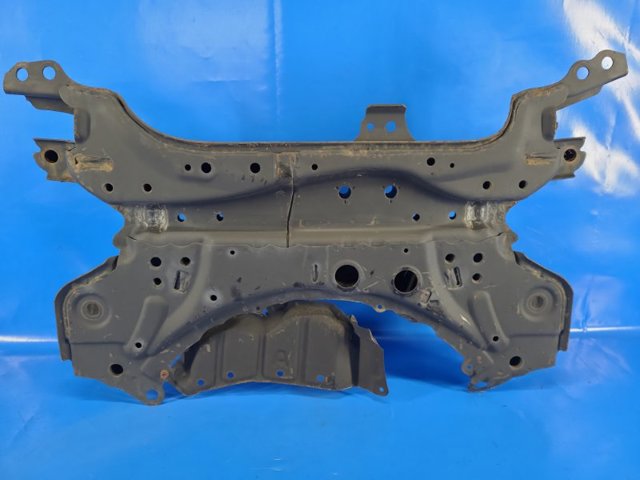 Підрамник передній 5120102102 TOYOTA