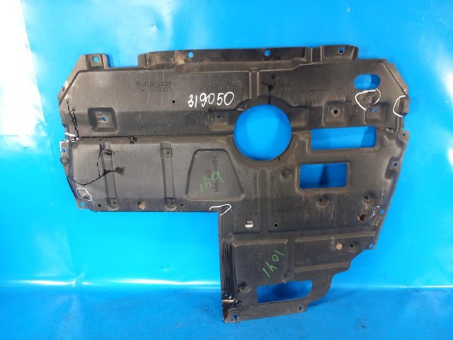 Захист піддона картера двигуна Тойота Пріус