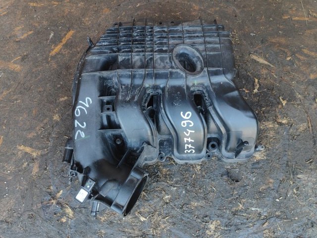 Колектор впускний верхній 5184693AE CHRYSLER