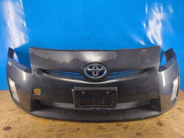 Бампер передній 5211947080 TOYOTA