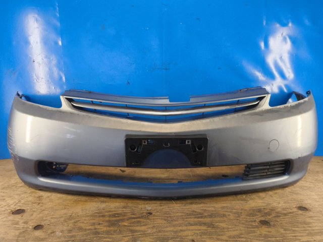Бампер передній в зборі 5211947903 TOYOTA