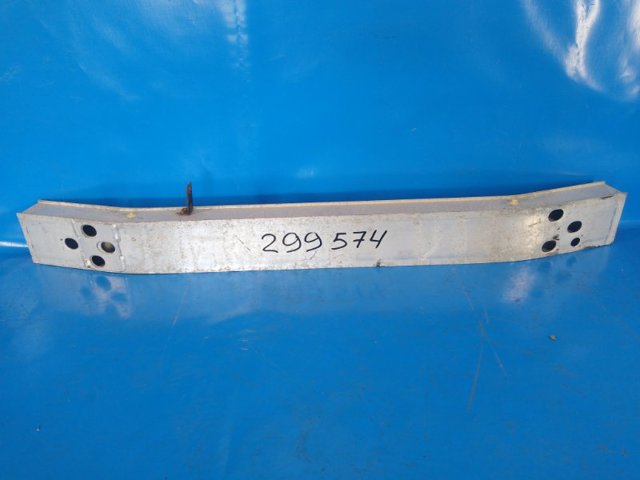 Підсилювач бампера переднього 5213153060 TOYOTA