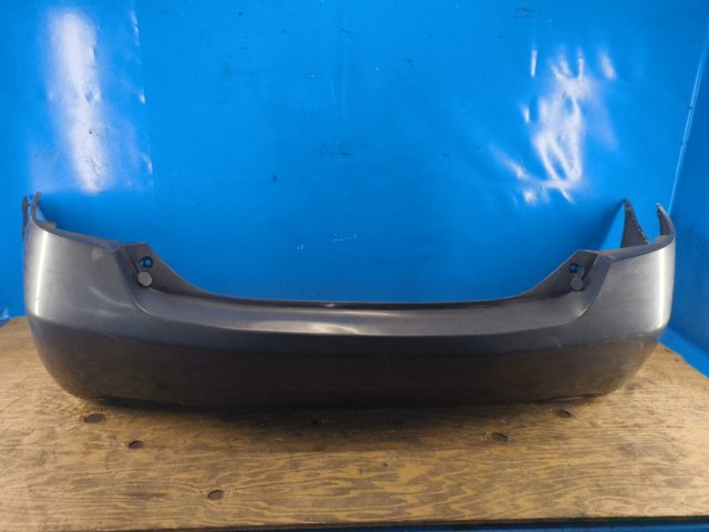 Бампер задній 5215933918 TOYOTA