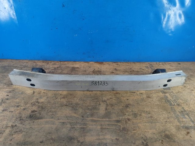 Підсилювач бампера заднього 5217147040 TOYOTA
