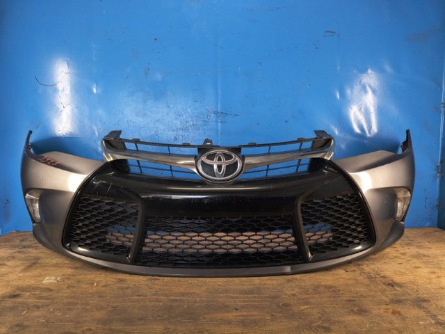 Решітка бампера нижня 5311206280 TOYOTA