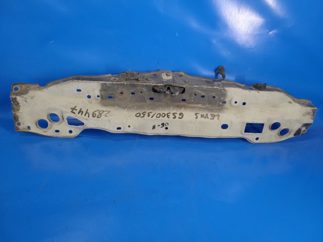 Рамка радіатора верхня 5320530080 TOYOTA