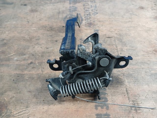 Замок капота 5351042100 TOYOTA