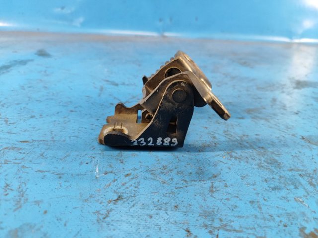 Петля водійських дверей 55360919AD CHRYSLER