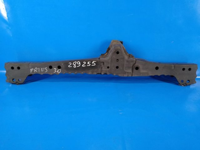 Балка радіатора нижня 5710447020 TOYOTA