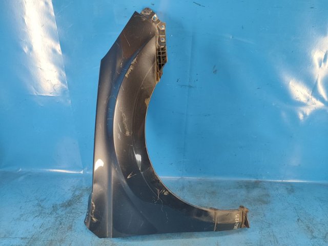 Переднє праве крило 57120AJ06A9P SUBARU