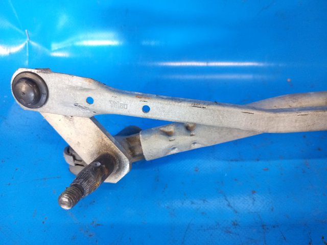 Трапеція склоочисника 61617138789 BMW
