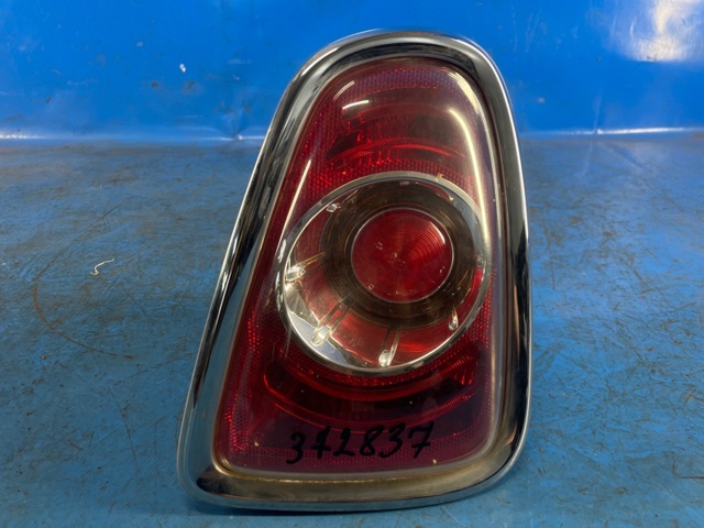 Задній правий стоп 63217255910 BMW