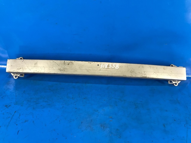 Буфер бампера заднього Mitsubishi Outlander 2 40