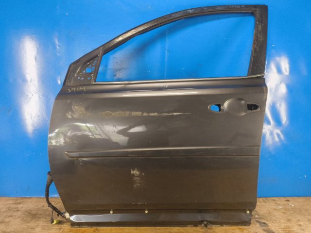 Дверь передня ліва 6700242160 TOYOTA